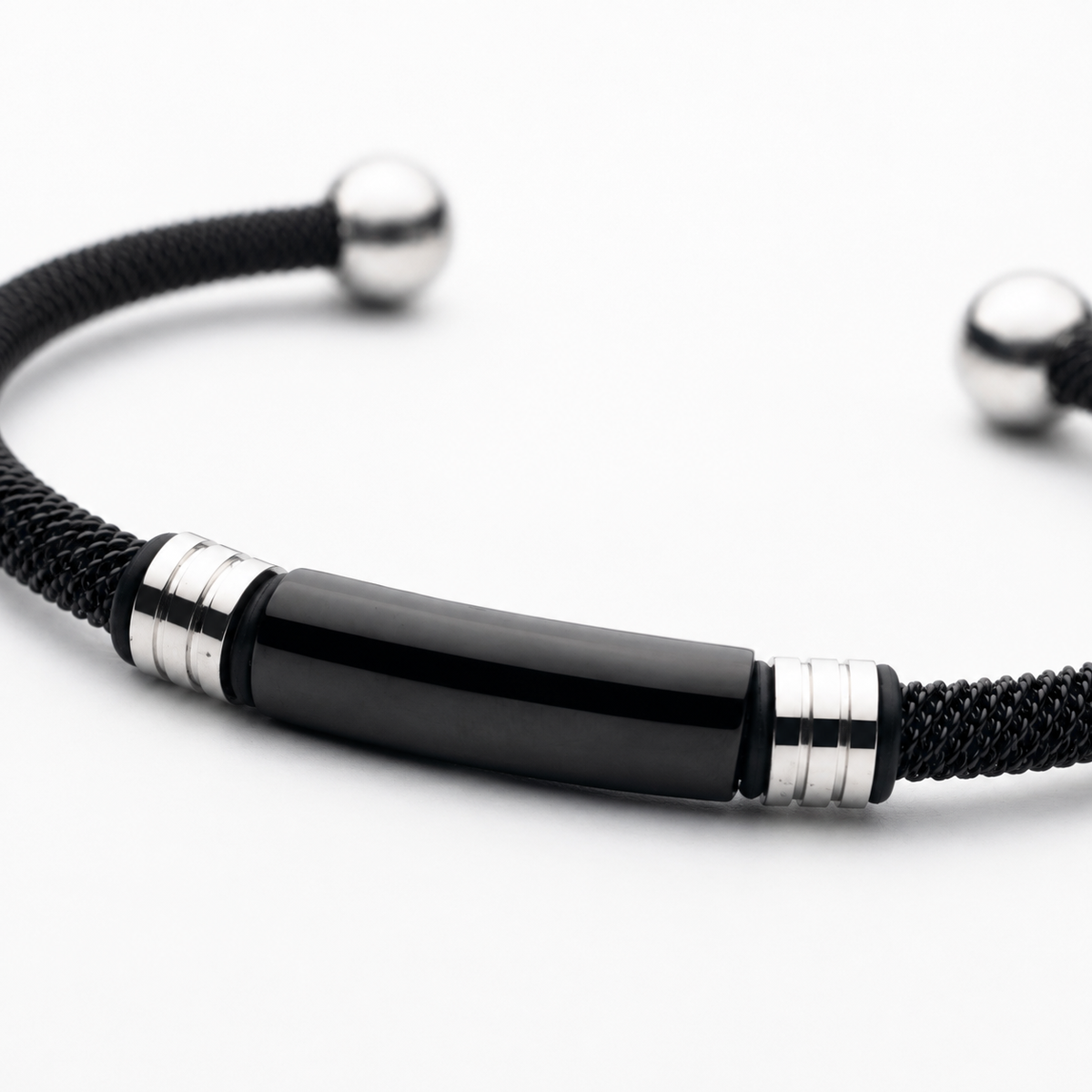 Contrast Cuff